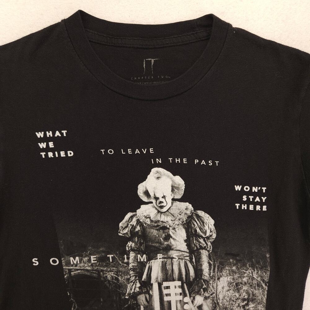 IT Movie Graphic Crew Neck Short Sleeve T Shirt Mens Size Small S Black